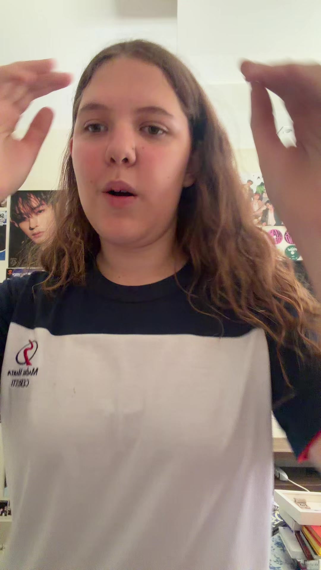 @𝖢𝖺𝗋𝗈𝗅 𝖶' 𝖥𝖾𝗅𝗂𝗑 ♡