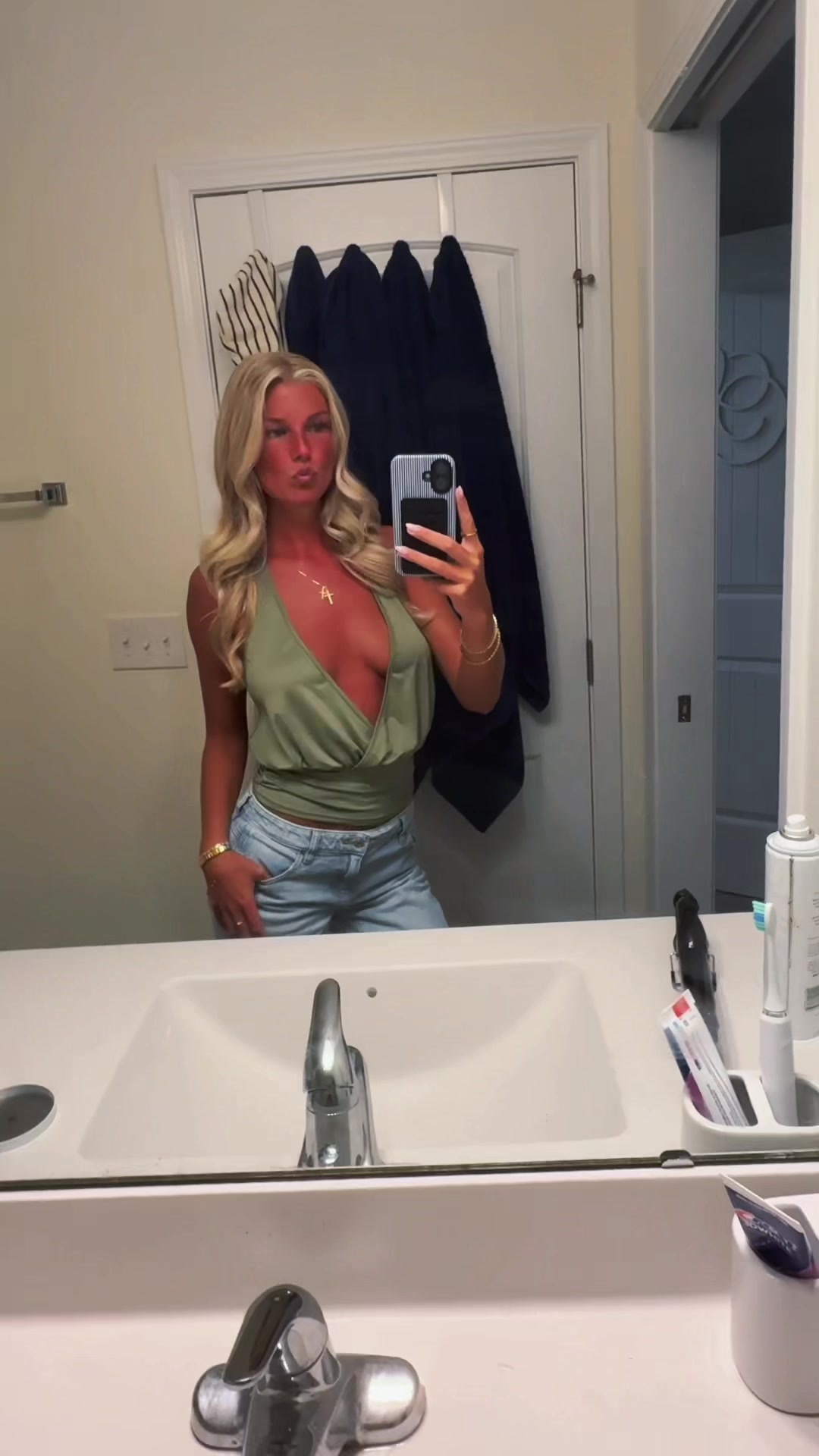 @sky