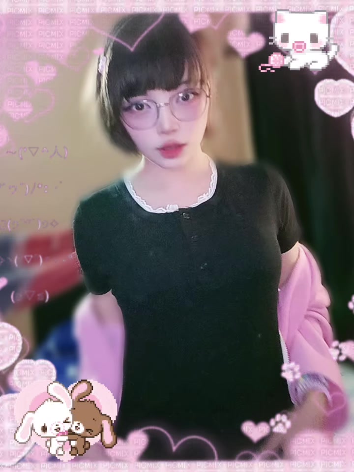 @LunaVal