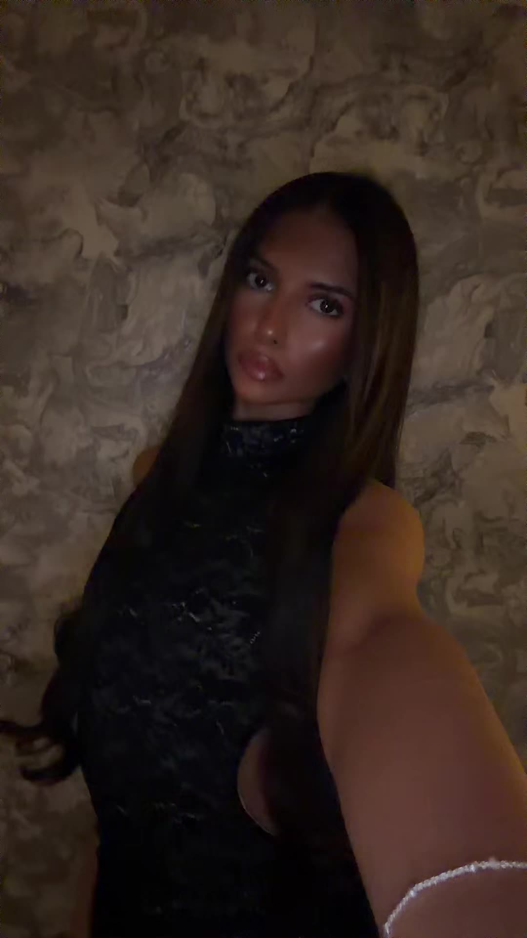 @Ella Petite