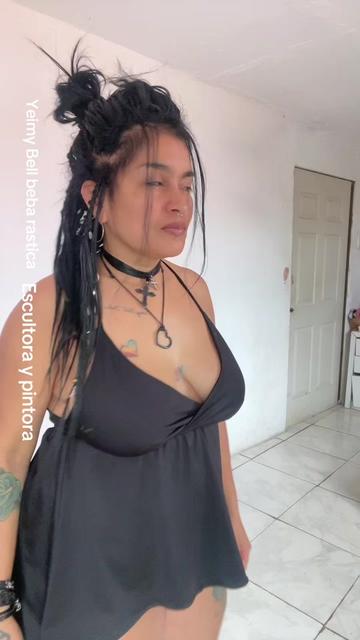 @Yeimy Bell beba rastica 42