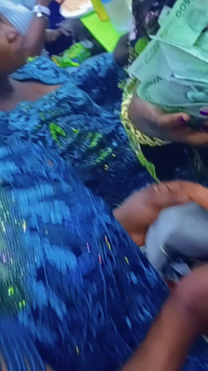 @bola Gold @ tiktok
