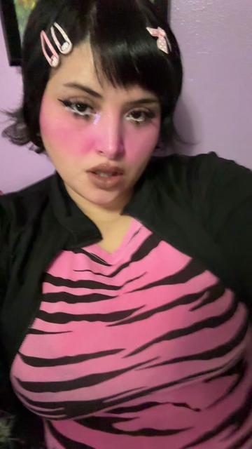 @🎀☠️ Skullkittyprincess☠️🎀