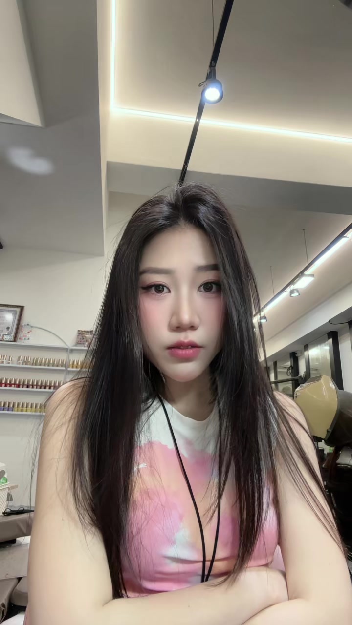 @Xixi(😻 )🇻🇳🇹🇼