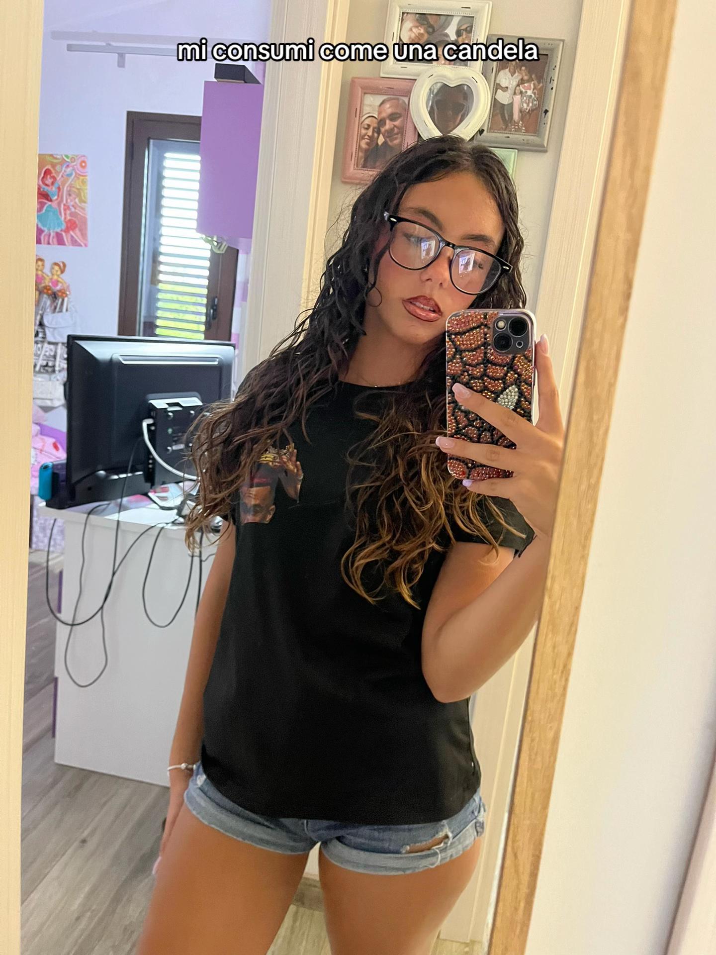 @𝐆 𝐈 𝐔 𝐋 𝐈 𝐀 🦋