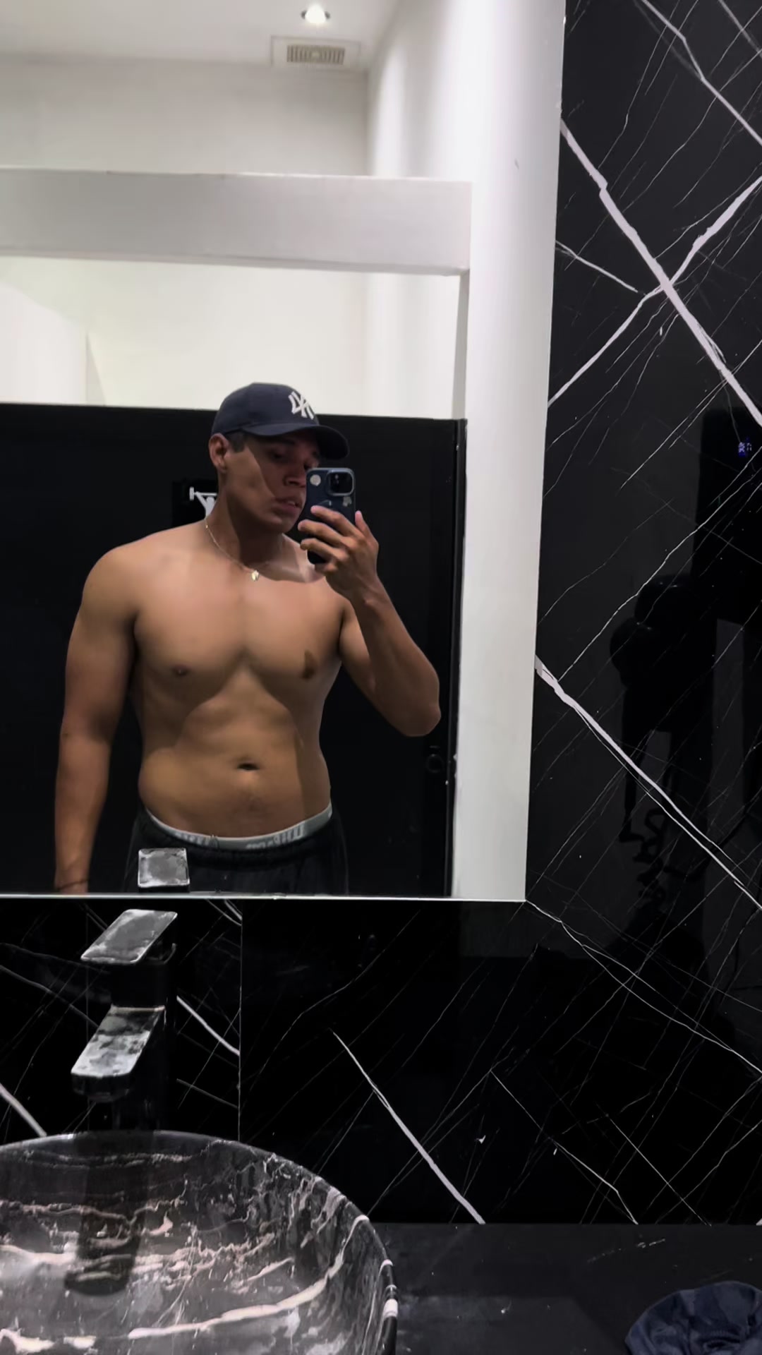 @hectorcruz_12