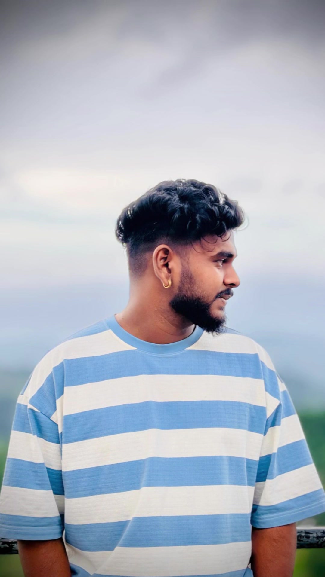 @MR.KARUPPU 😈