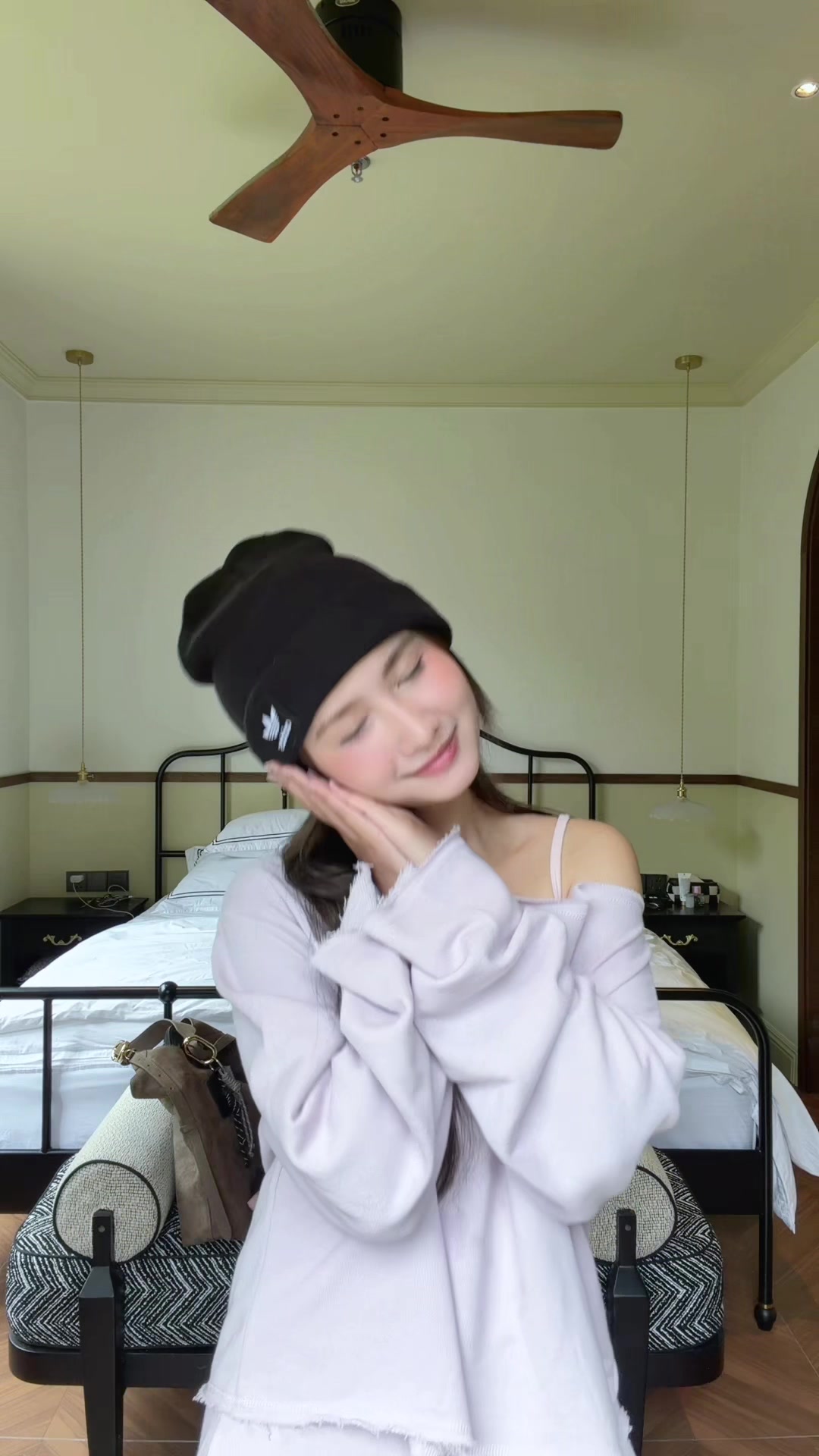 @Thi&ecirc;n Tuệ