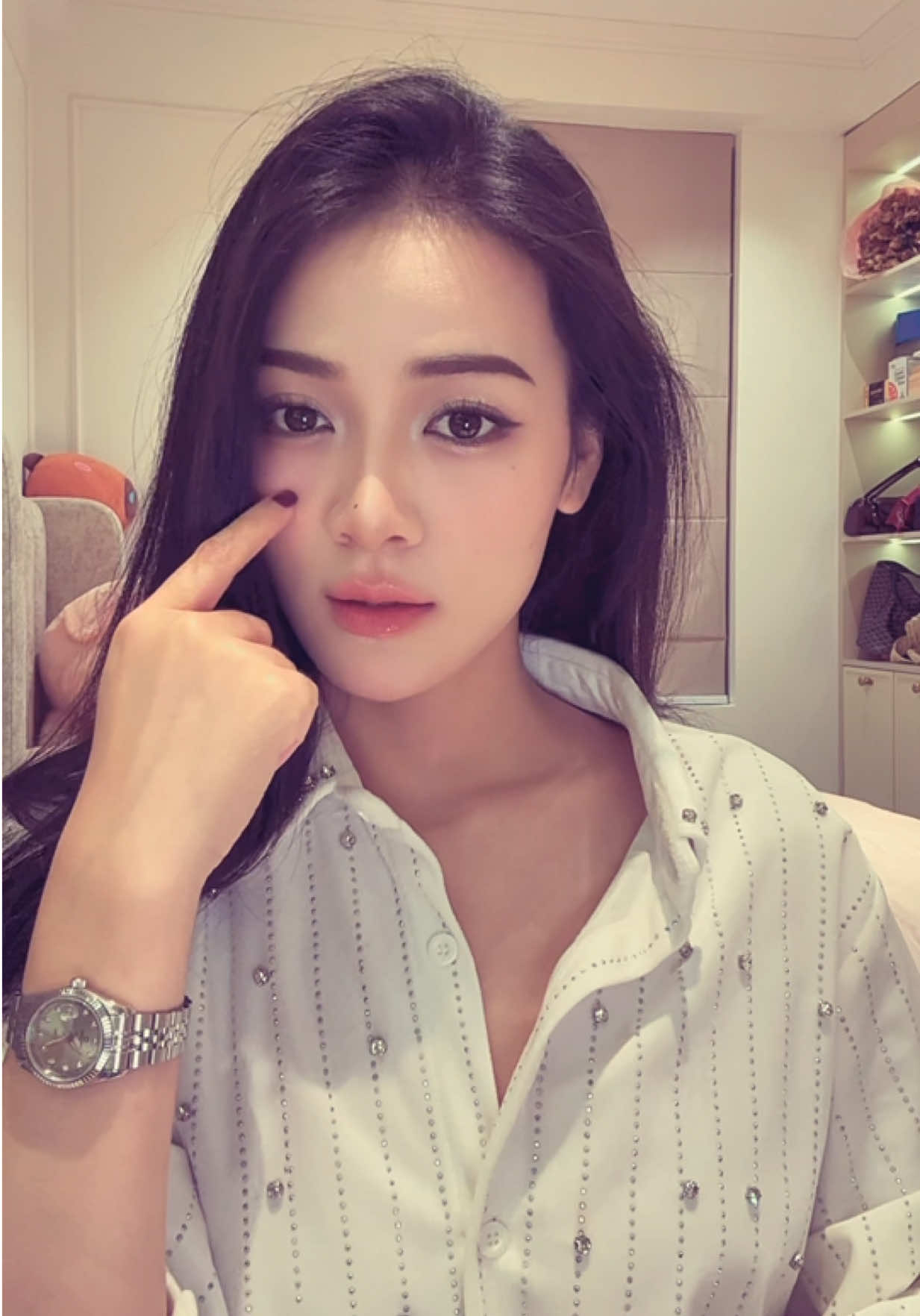 @Hoang Tra My
