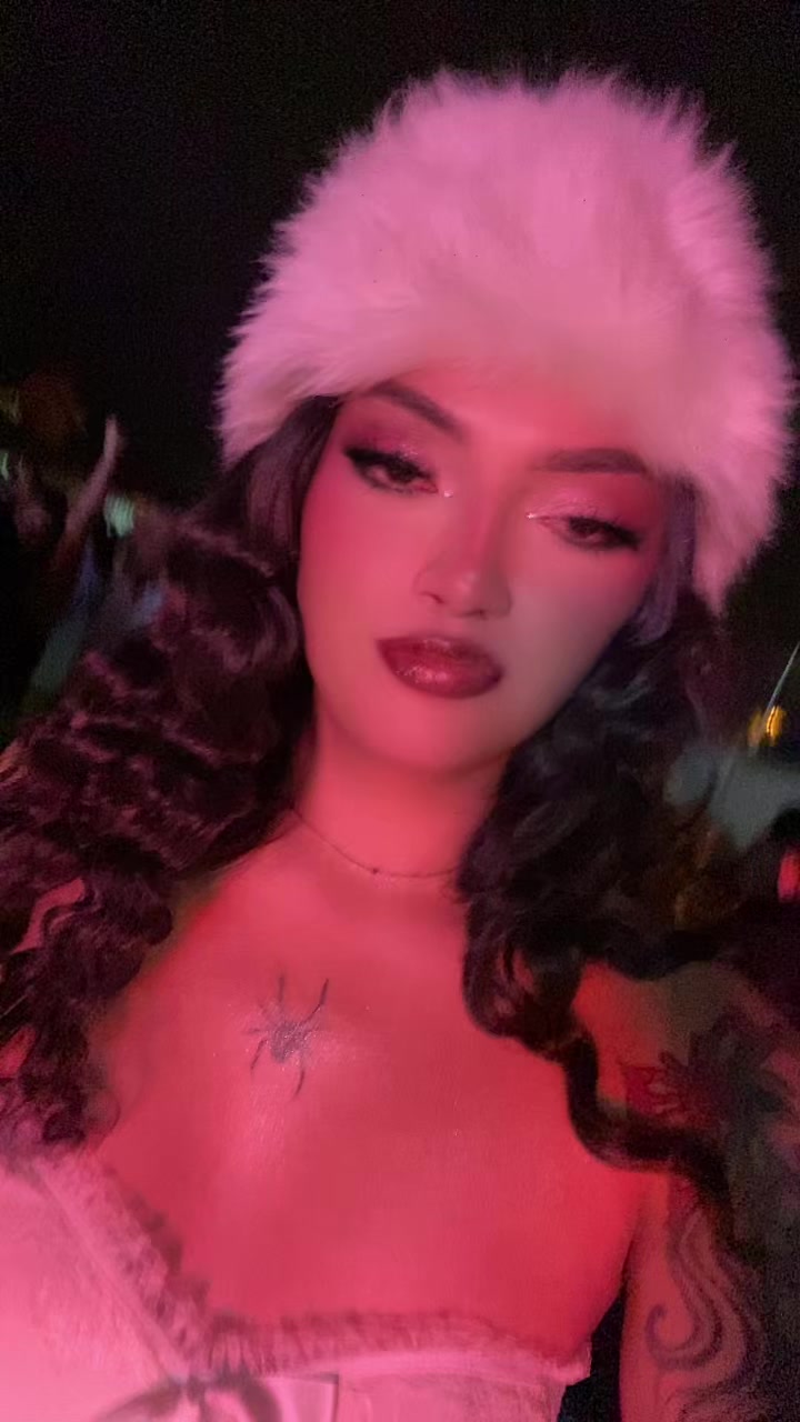 @Ericka🕷️🏳️&zwj;⚧️