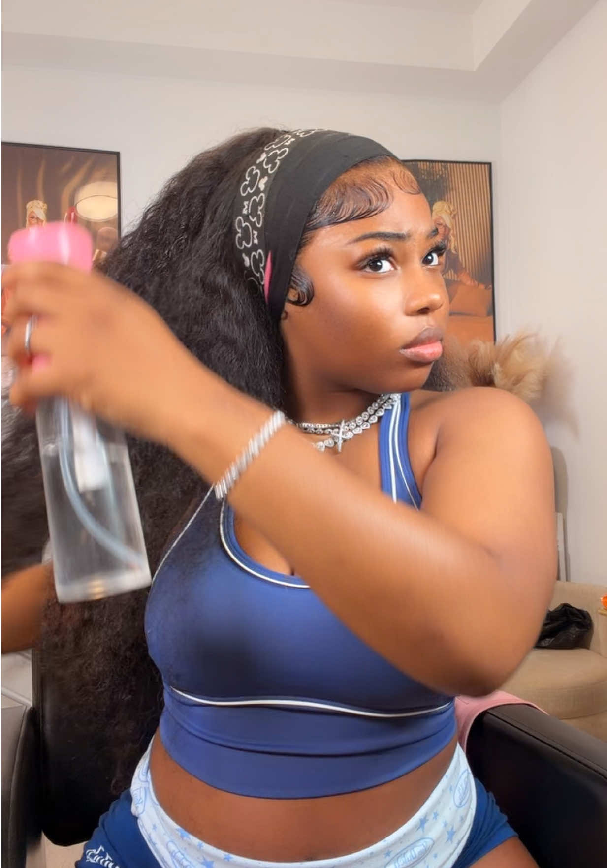 @Vee