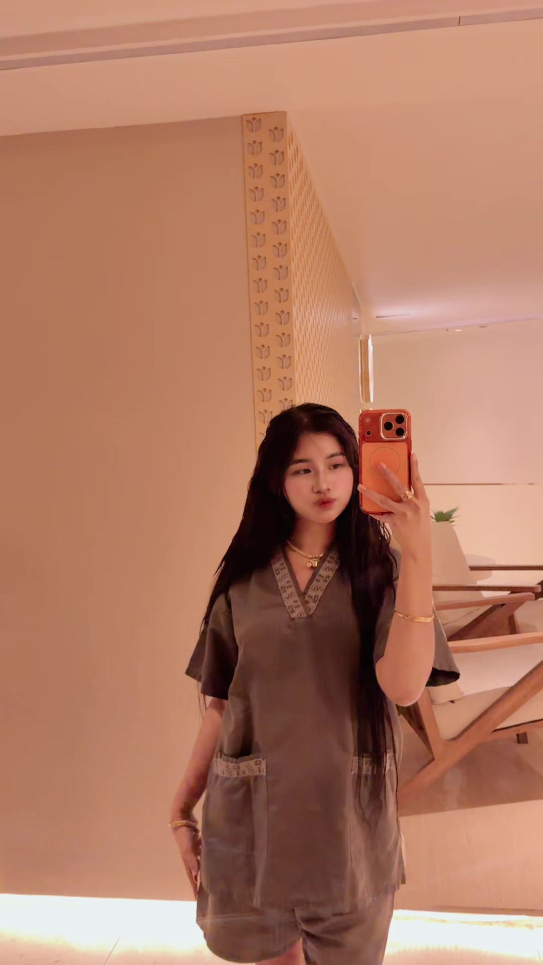 @🌹Eaint Myat Official🦂☘️