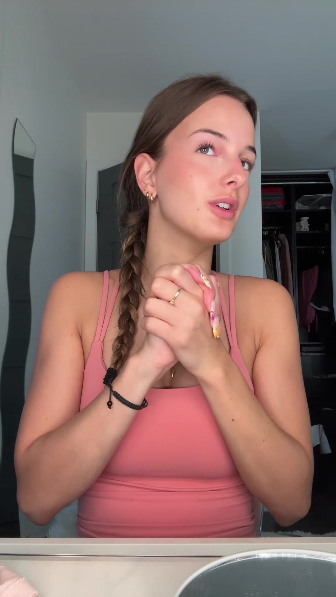 @thaysa