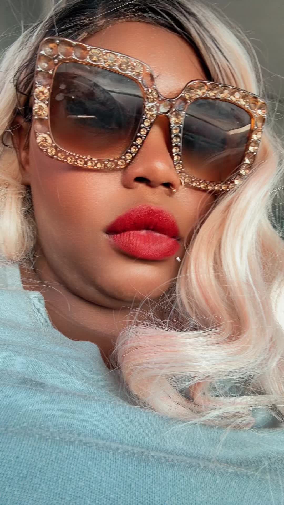 @Shayprettyandpaid