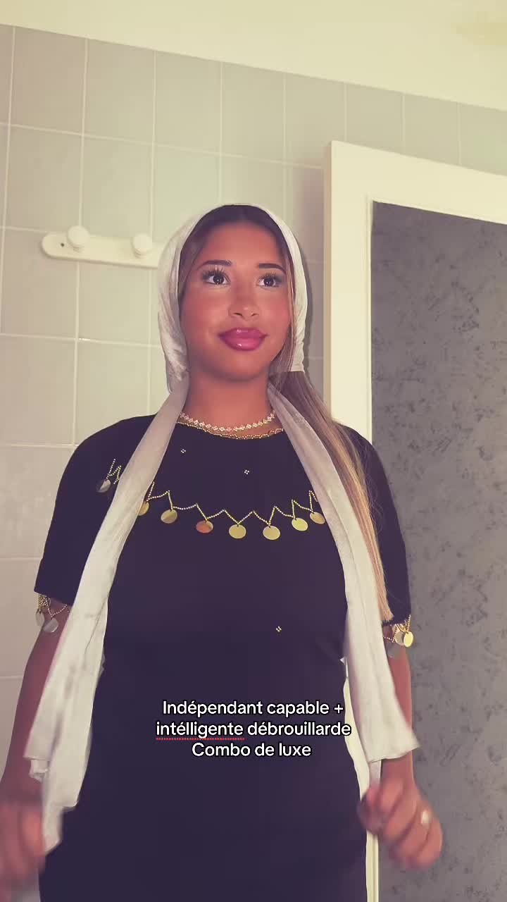 @Madame.R