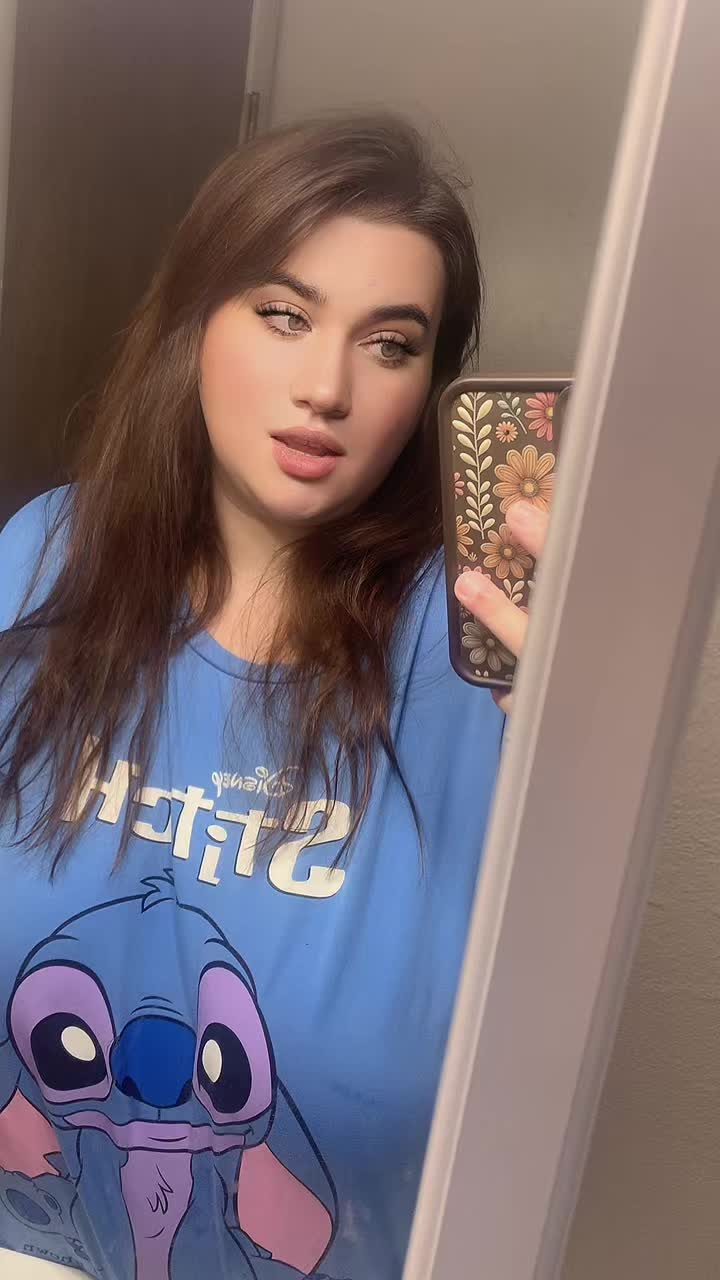@meghan ♡ྀི