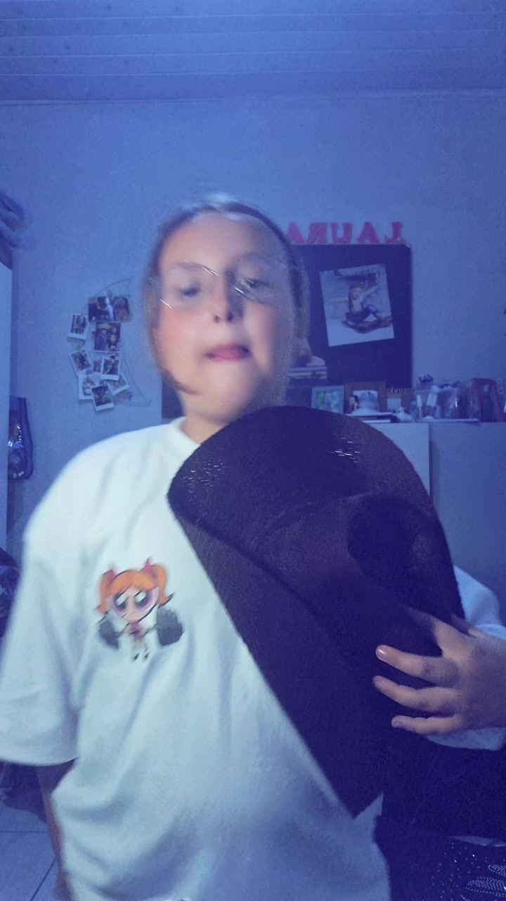 @laura scolari