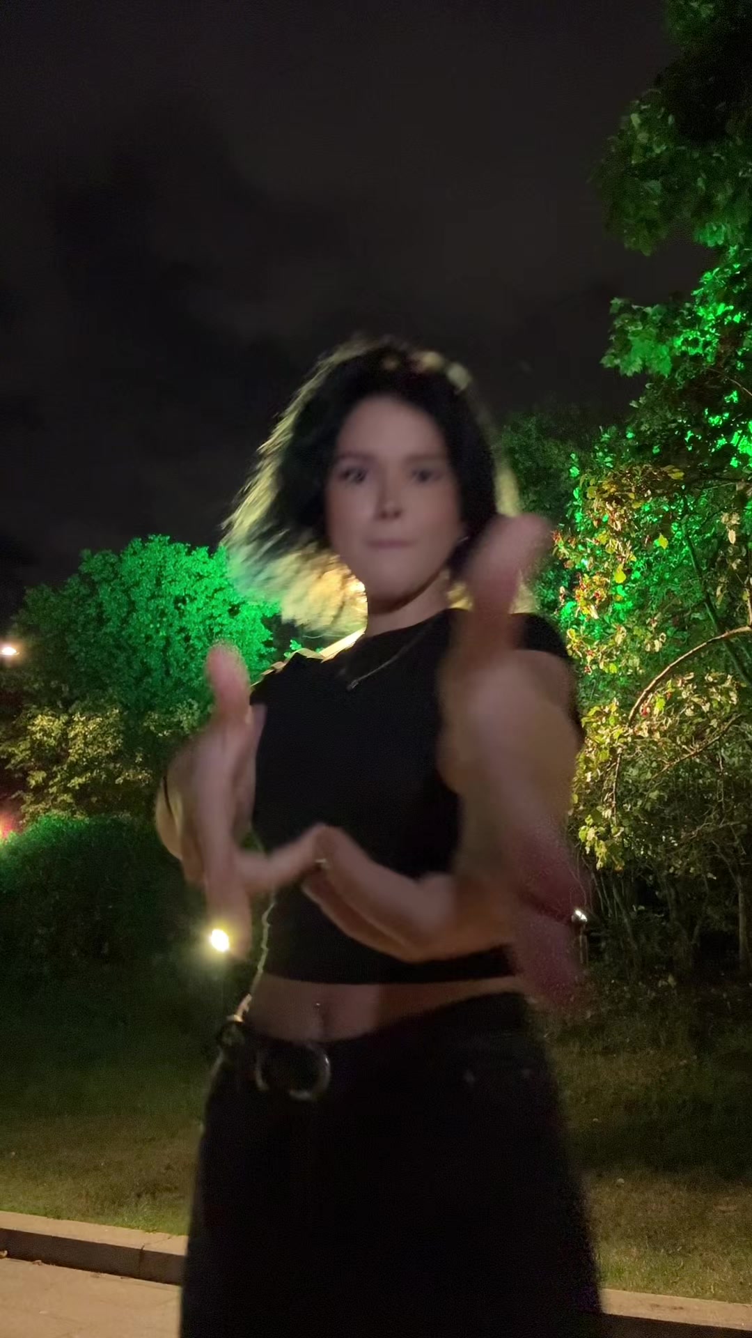 @Вела