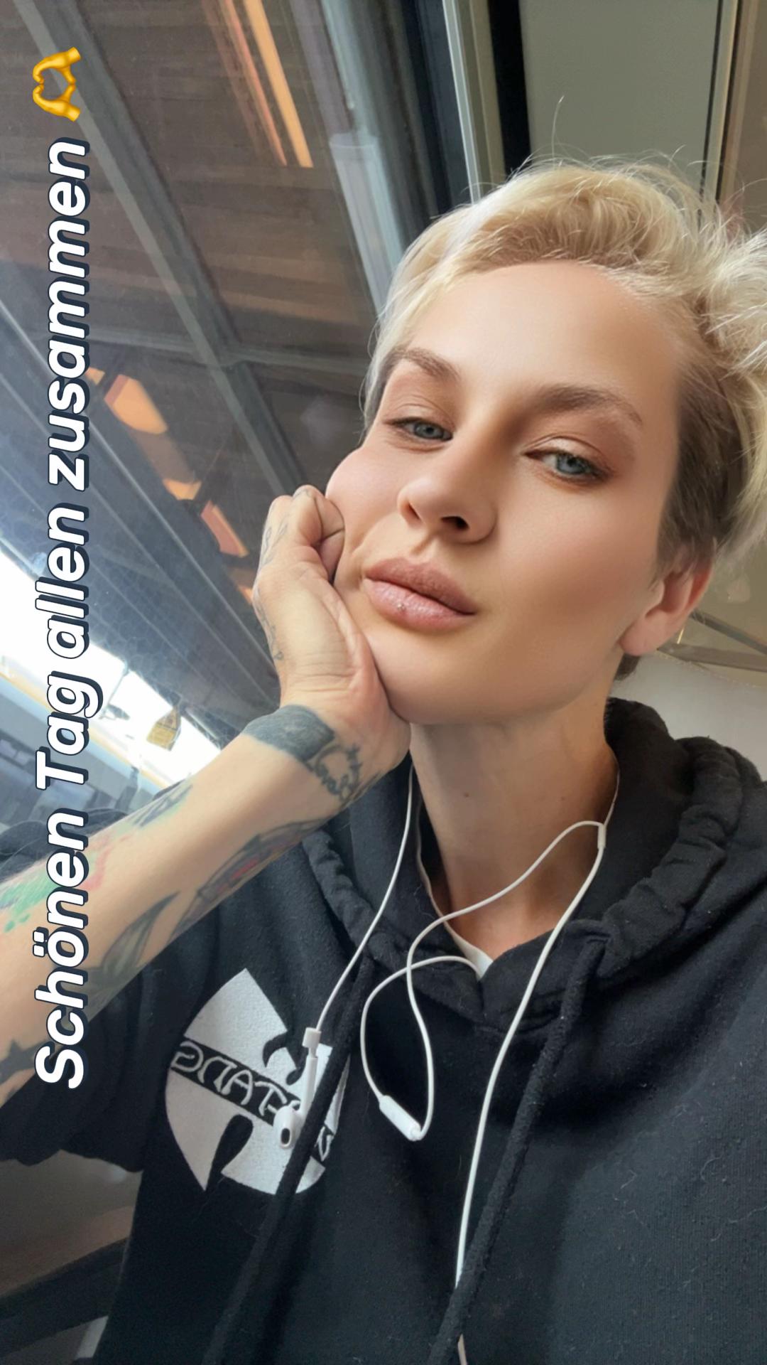 @#sana_maus_og