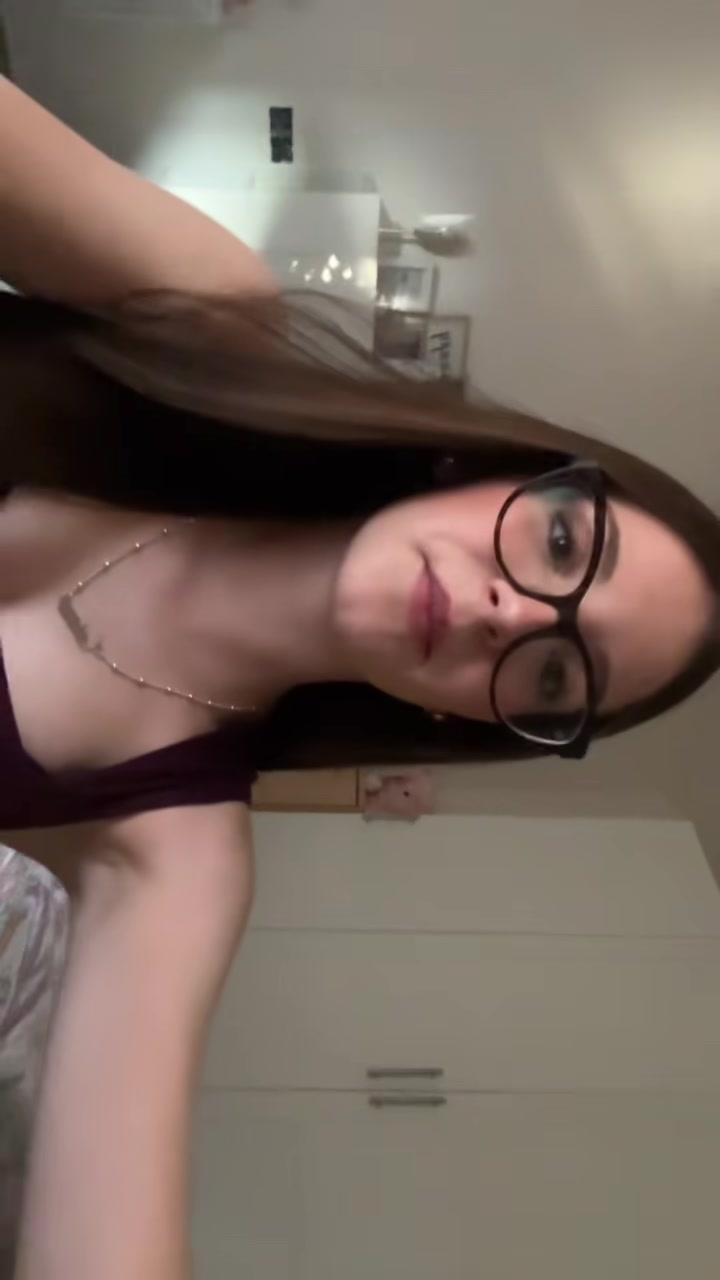 @𝓉𝓇𝒾𝒶𝓃𝒶𝒶