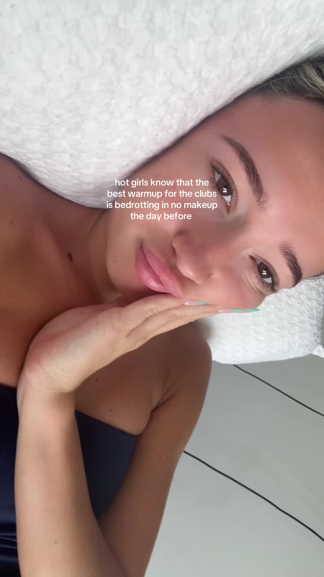 @livhowellll