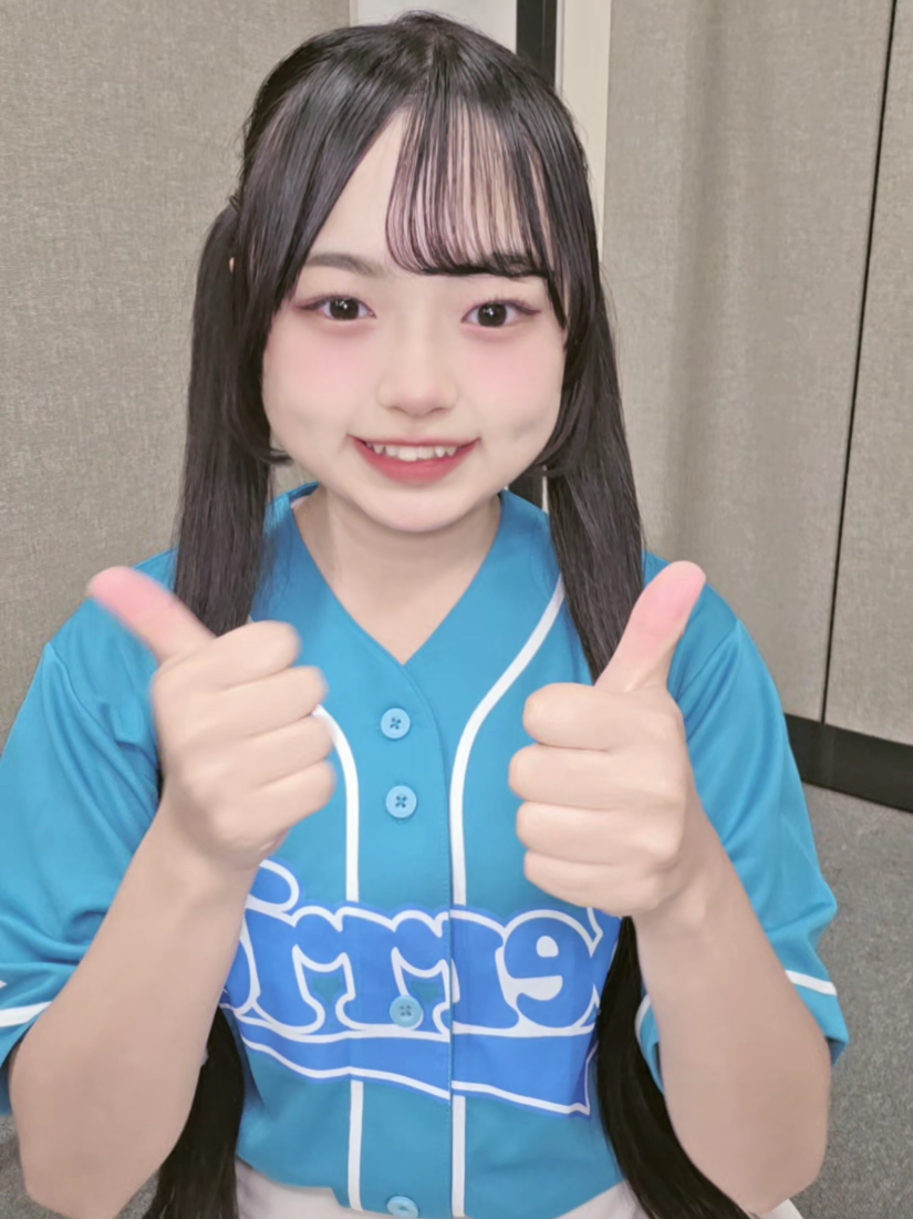 @神﨑萌衣