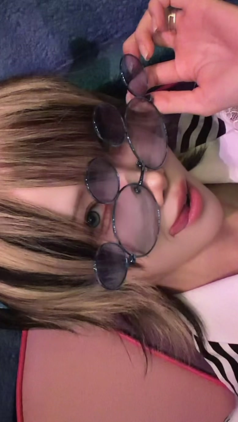 @ぼたん / botan