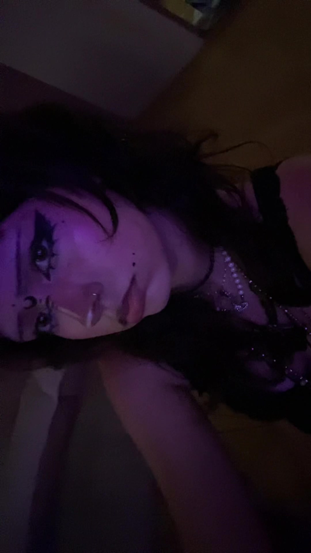@★