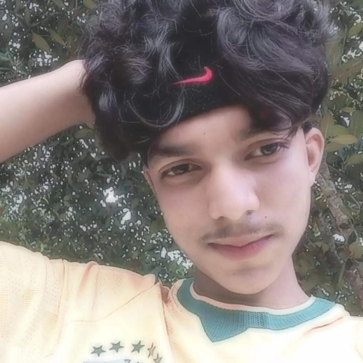 @💫_𝐈𝐓𝐒-𝐍𝐈𝐑𝐎𝐁_🔥