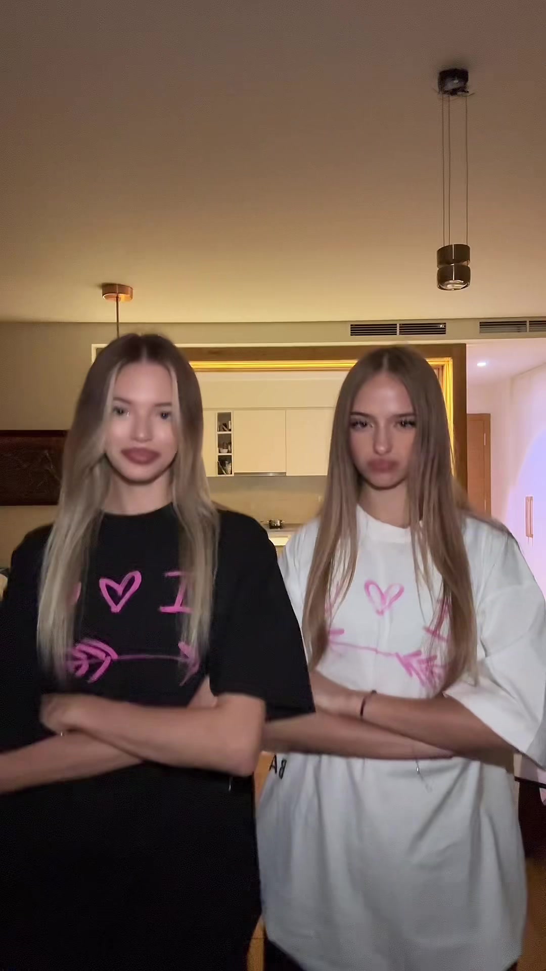 @VLATESSA