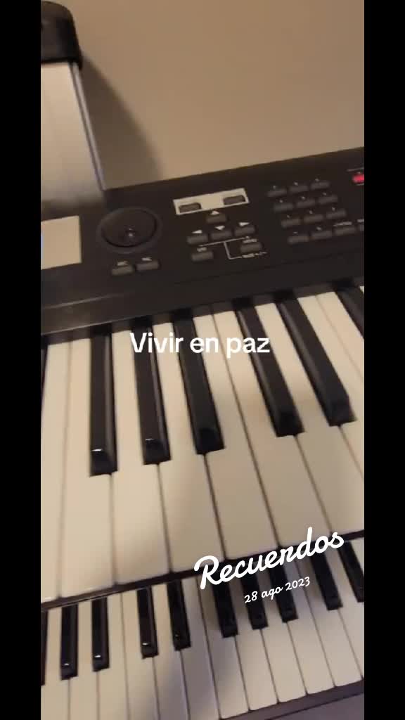 @Tovimtz