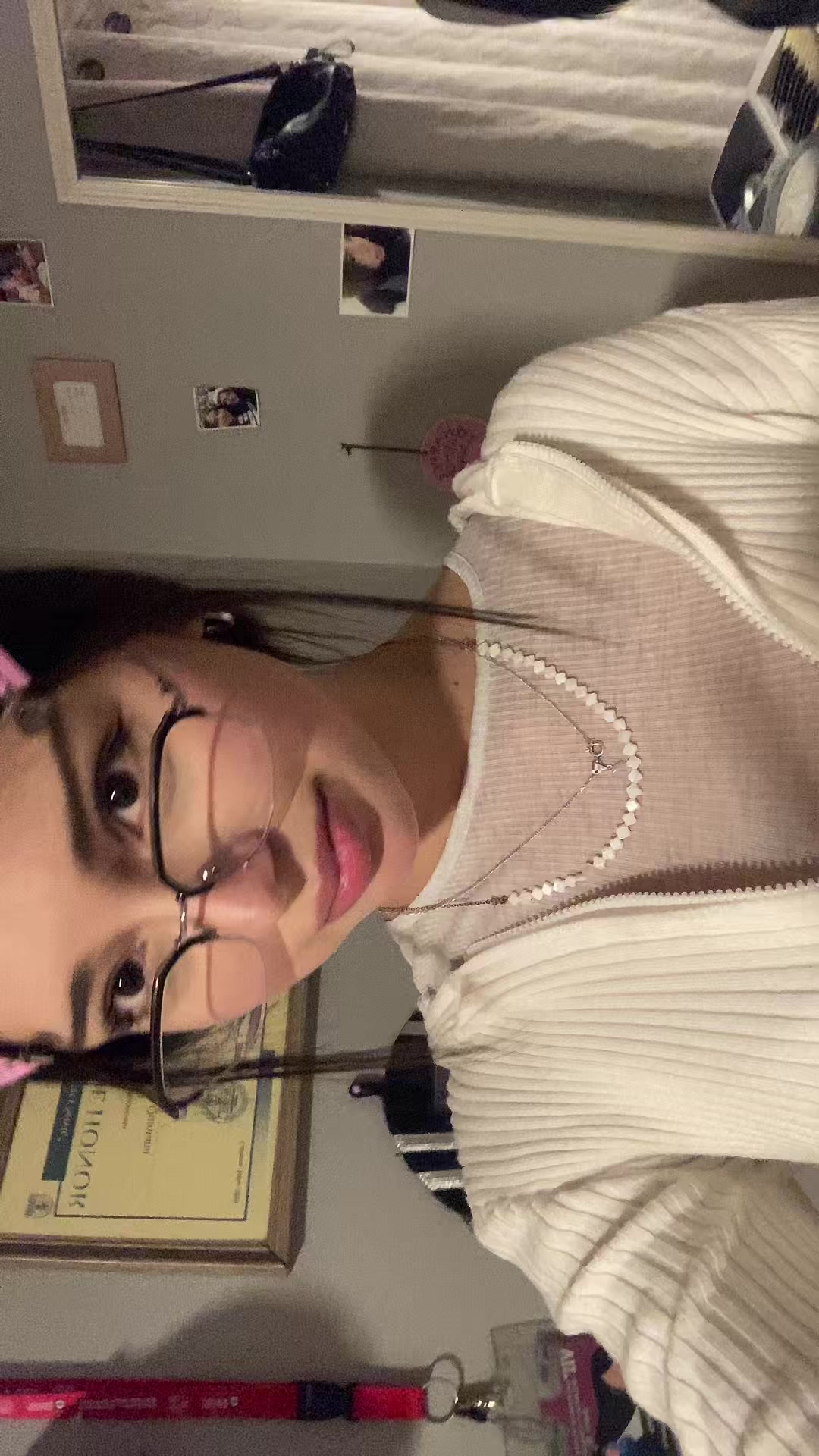 @vickyy