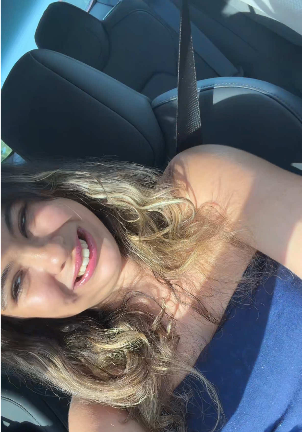 @𝓓𝓪𝓷𝓲 👑