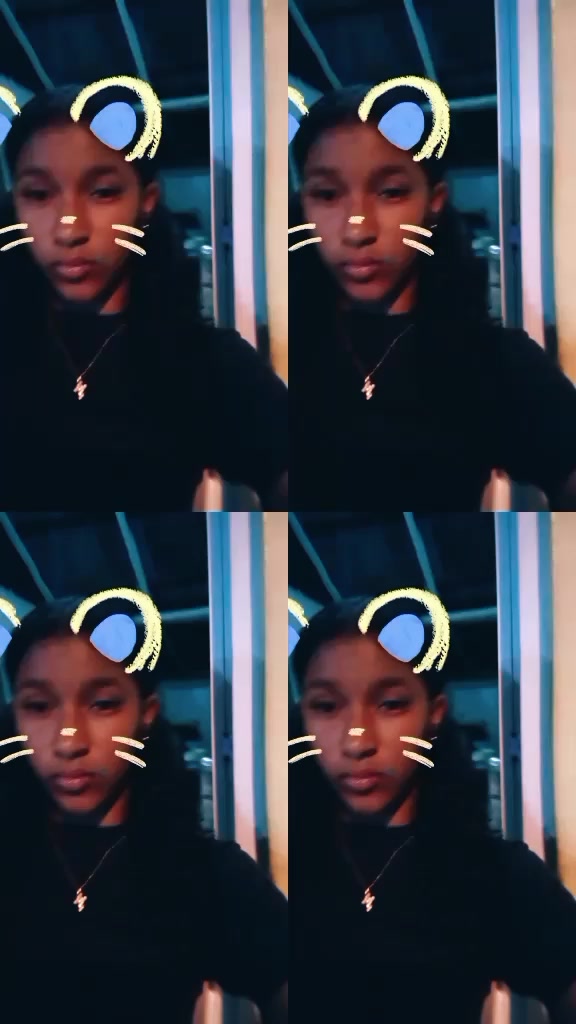 @la_negrita👩🏽&zwj;❤️&zwj;💋&zwj;👩🏽😘