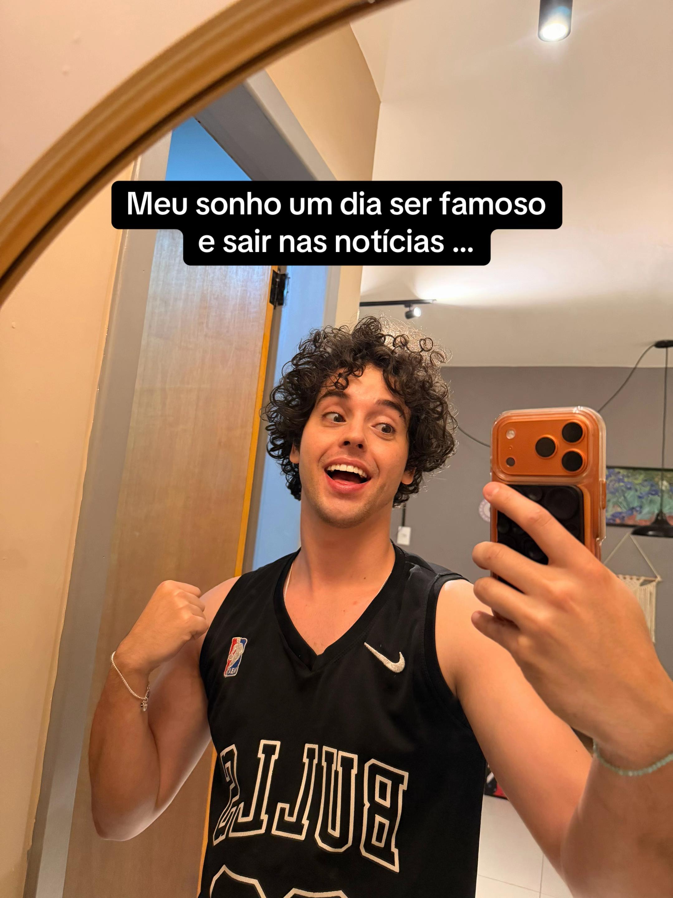 @Luís Felipe Tavares