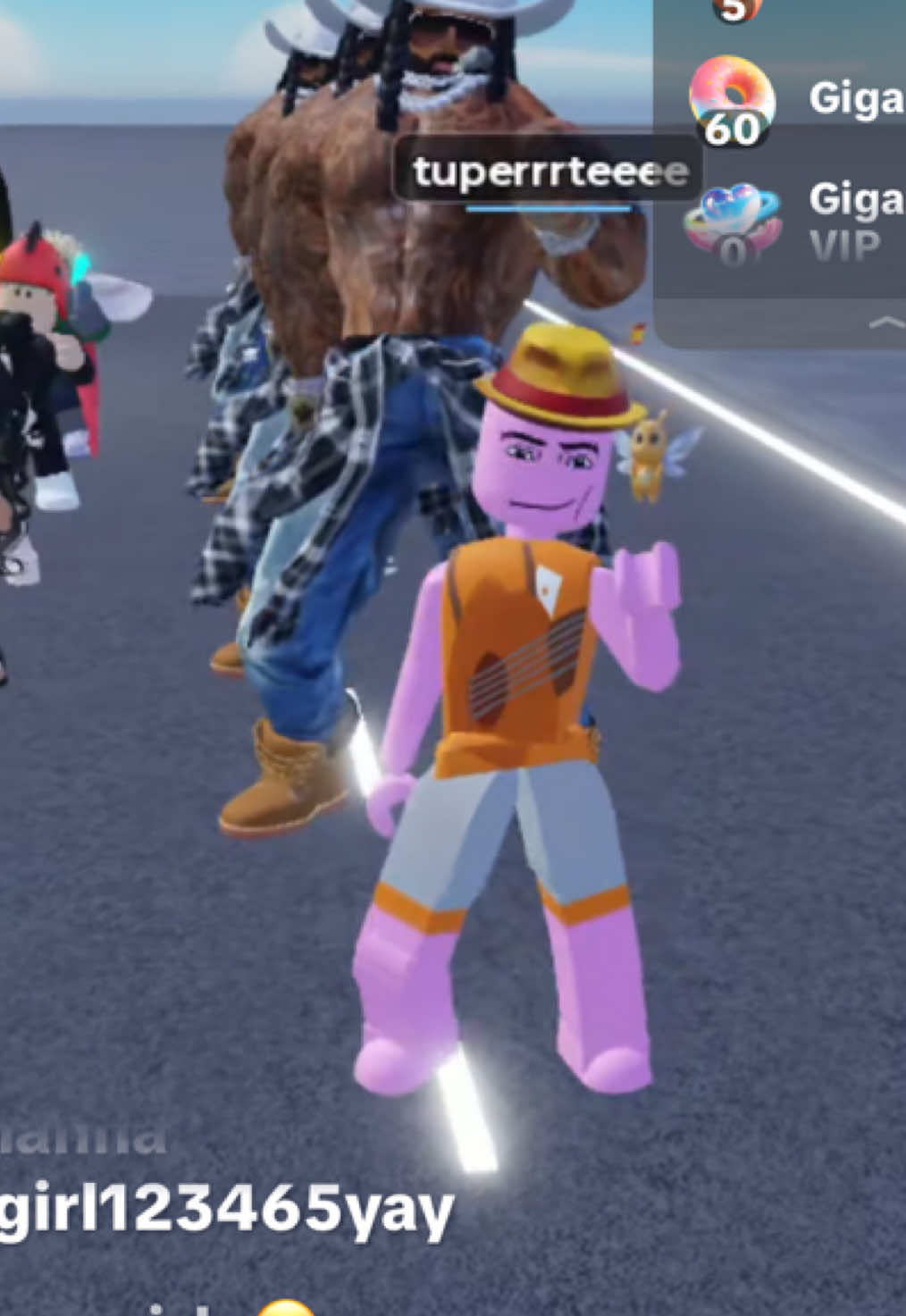 @✭