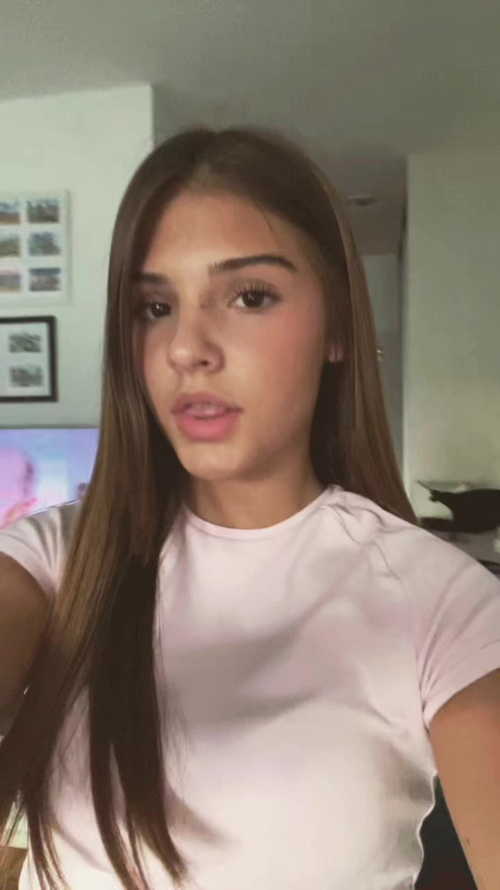 @𝓊𝓃𝓃𝒶