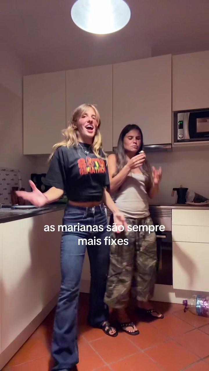 @marianamaleixo