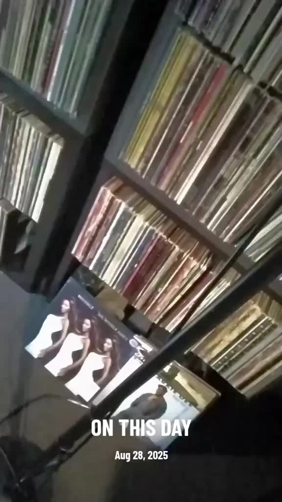 @TotalMrMeanor✖️