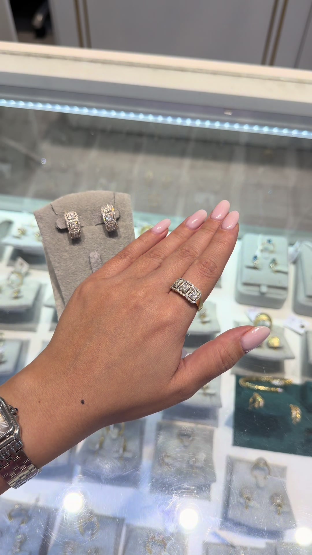 @bezelen_jewelleries_tm