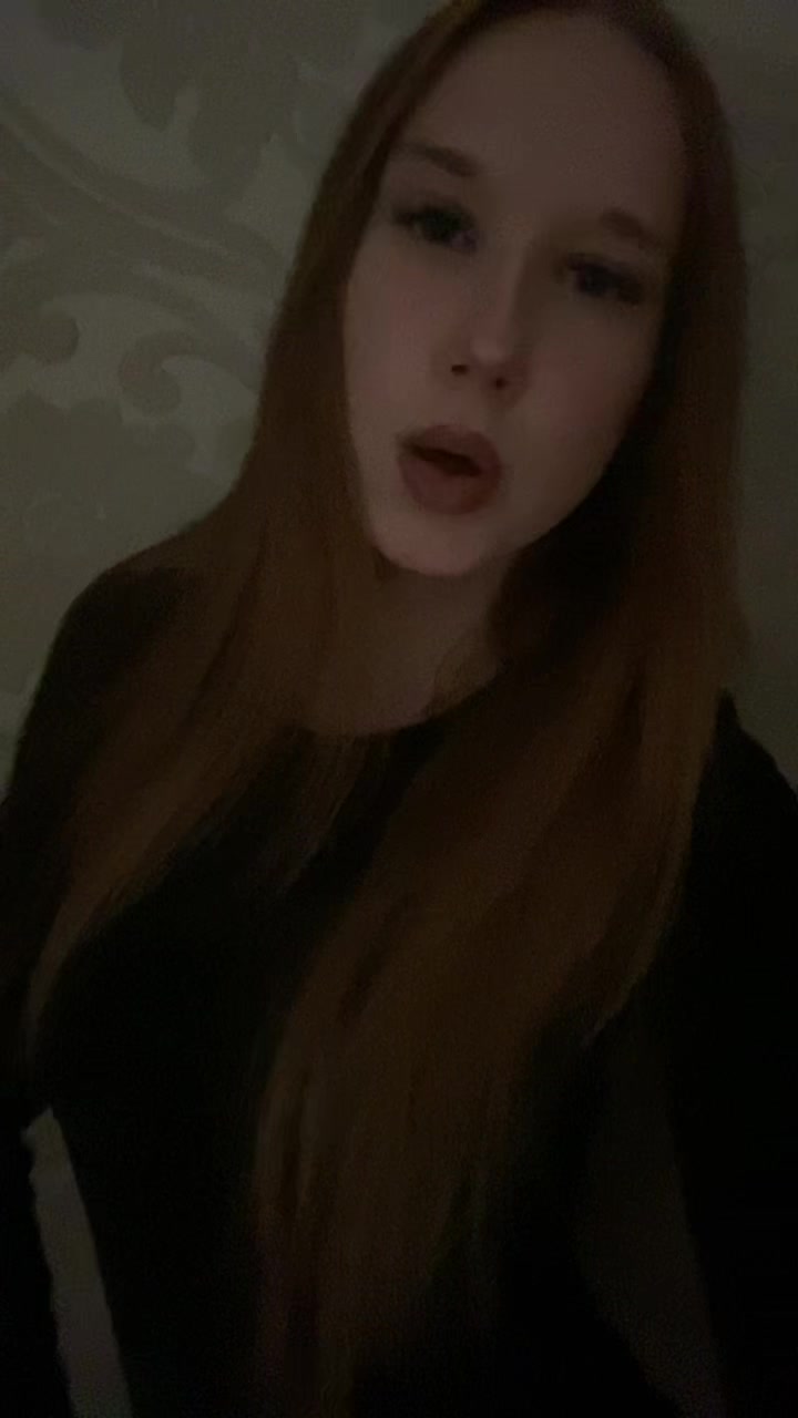 @клубничная