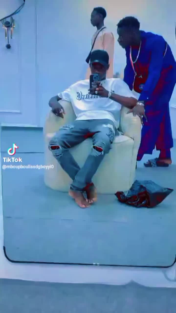 @dip.doundou.guiss
