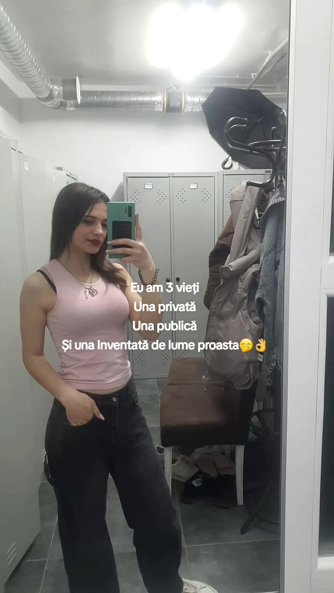 @M&icirc;ndrescu D/V