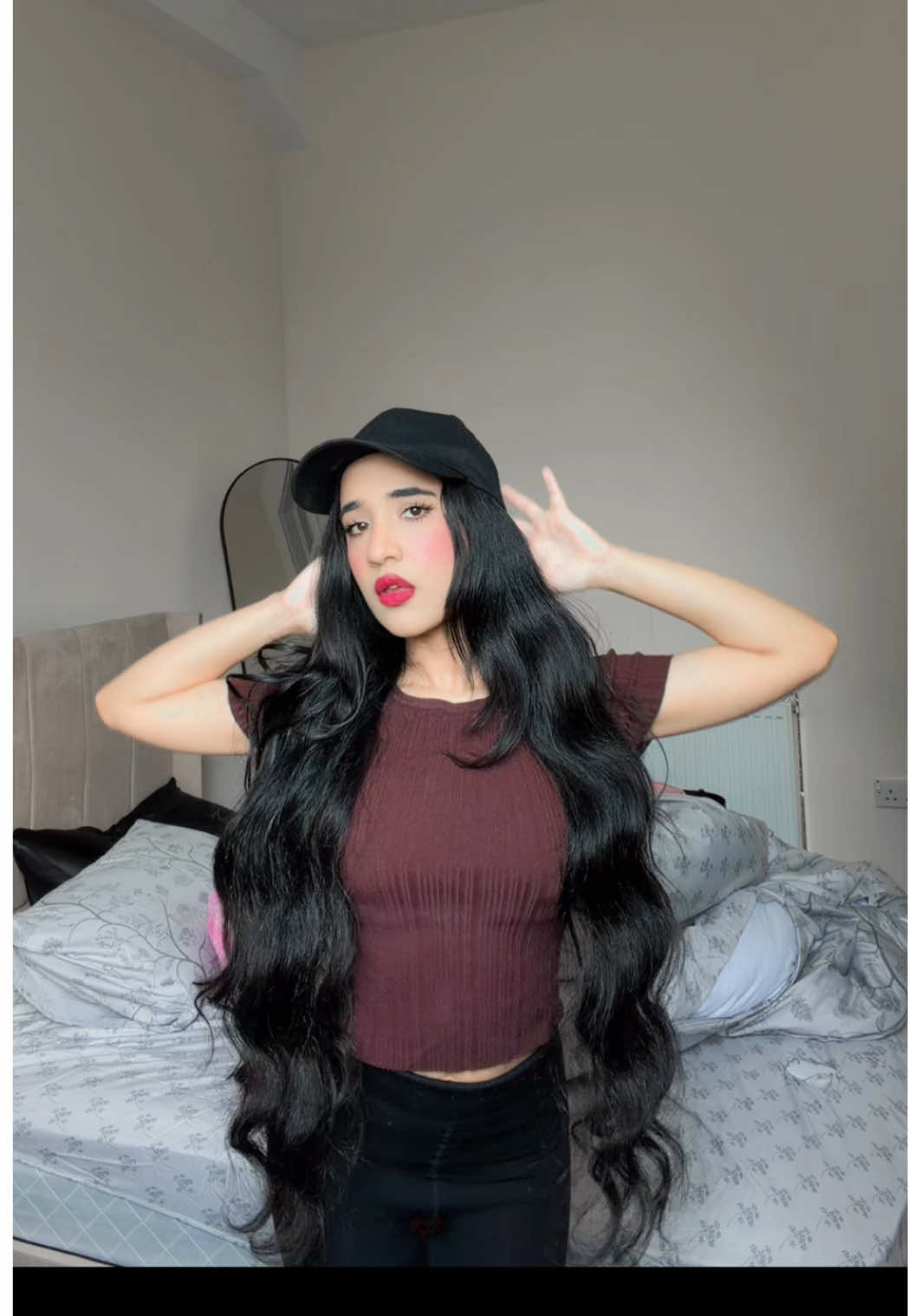 @Zainab chaudhry 🏴