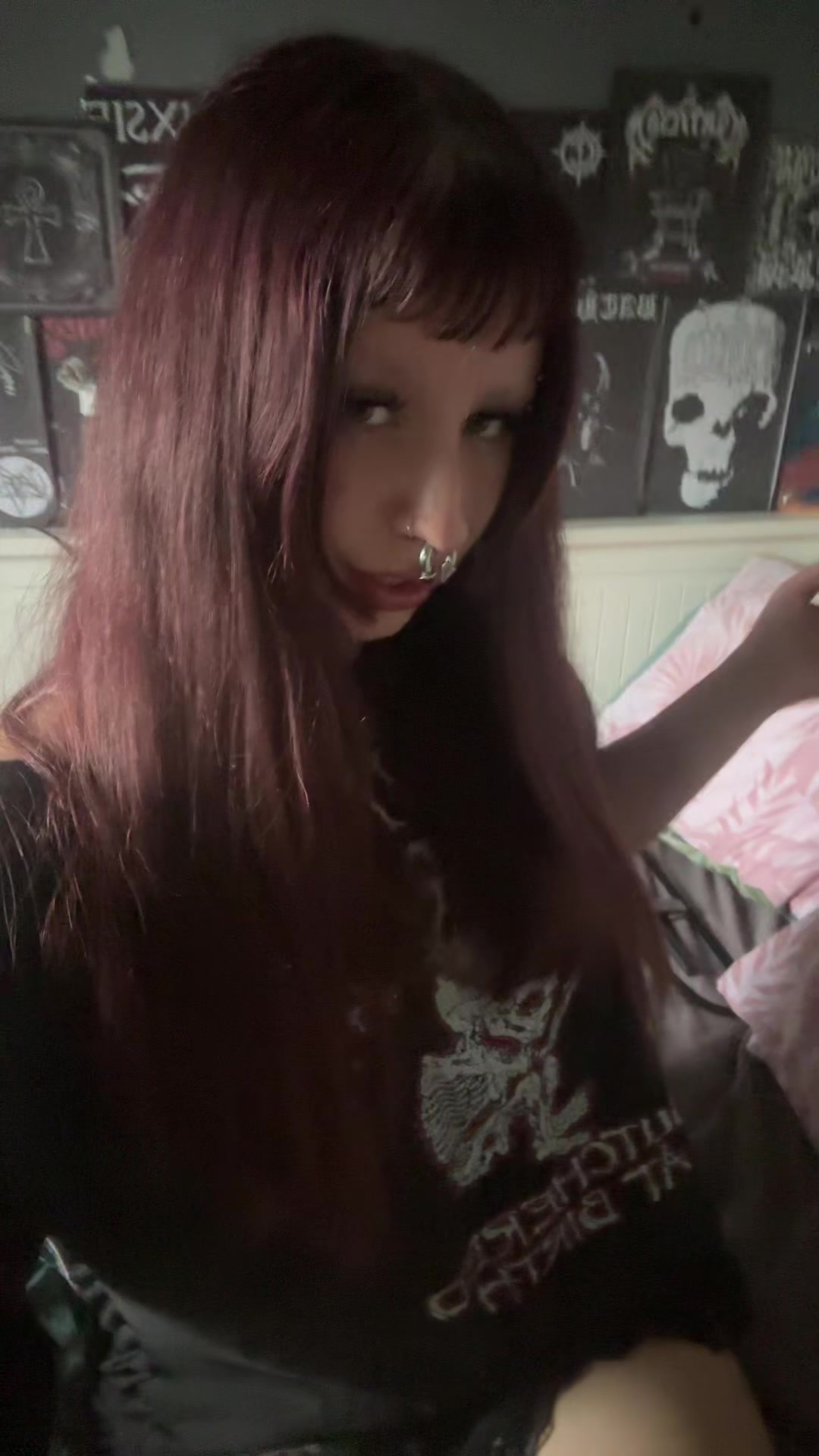 @𝔄𝔰𝔥𝔶𝔟𝔬𝔫𝔤𝔴𝔞𝔱𝔢𝔯⛧