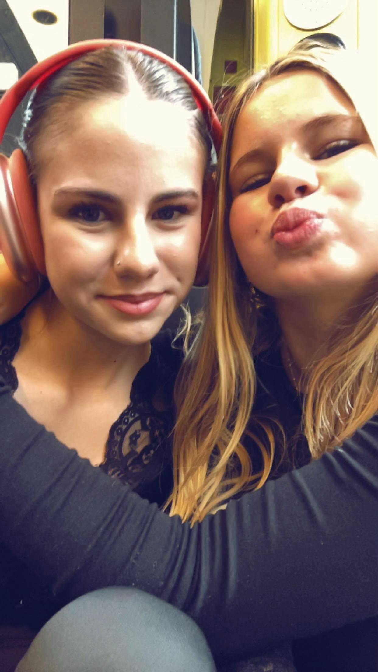 @nele4683