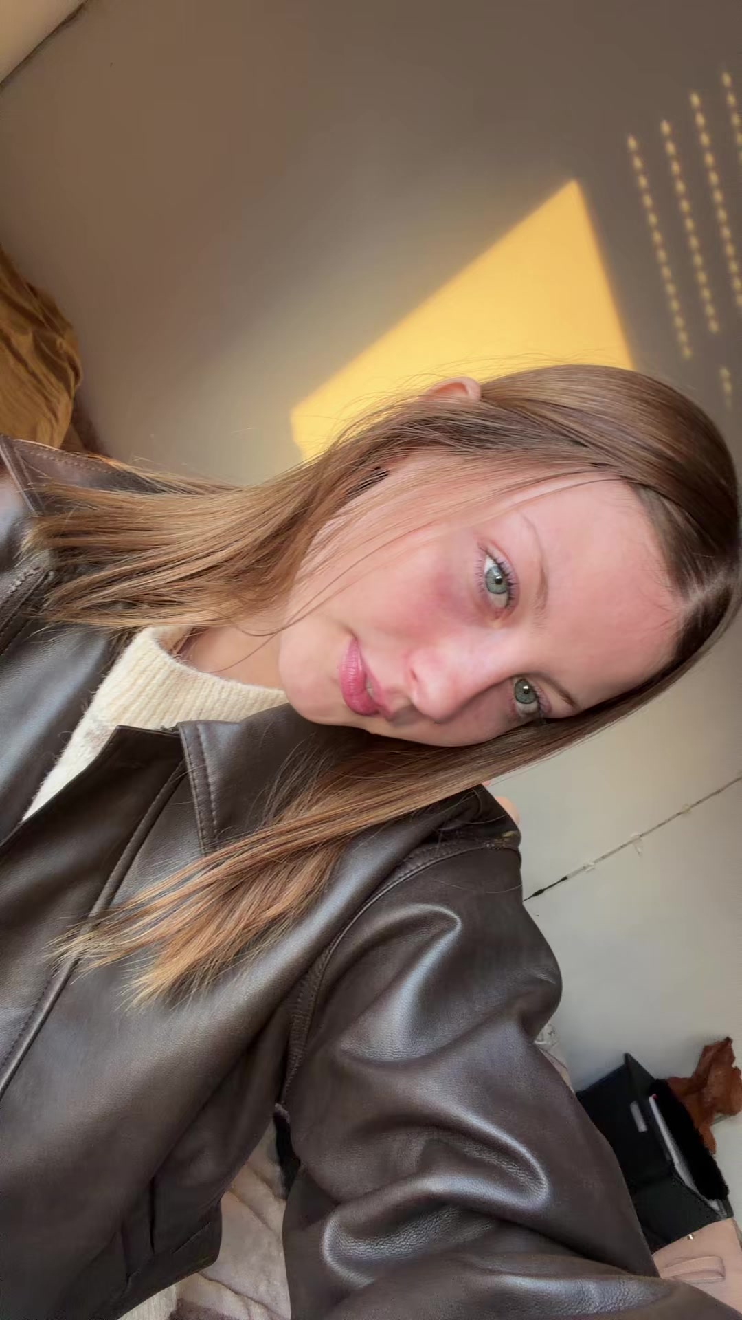 @abru