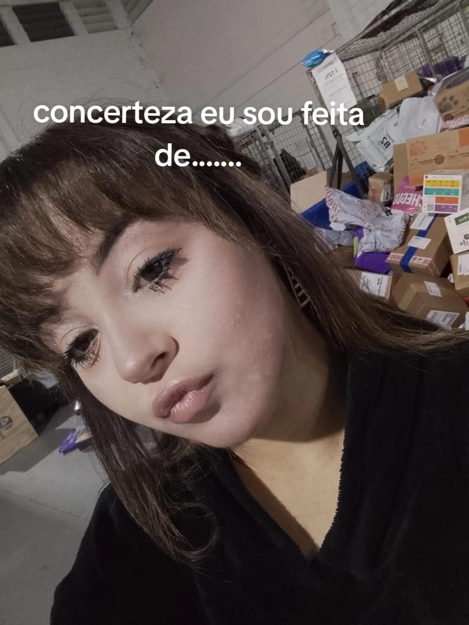 @Mariana pereira Cort