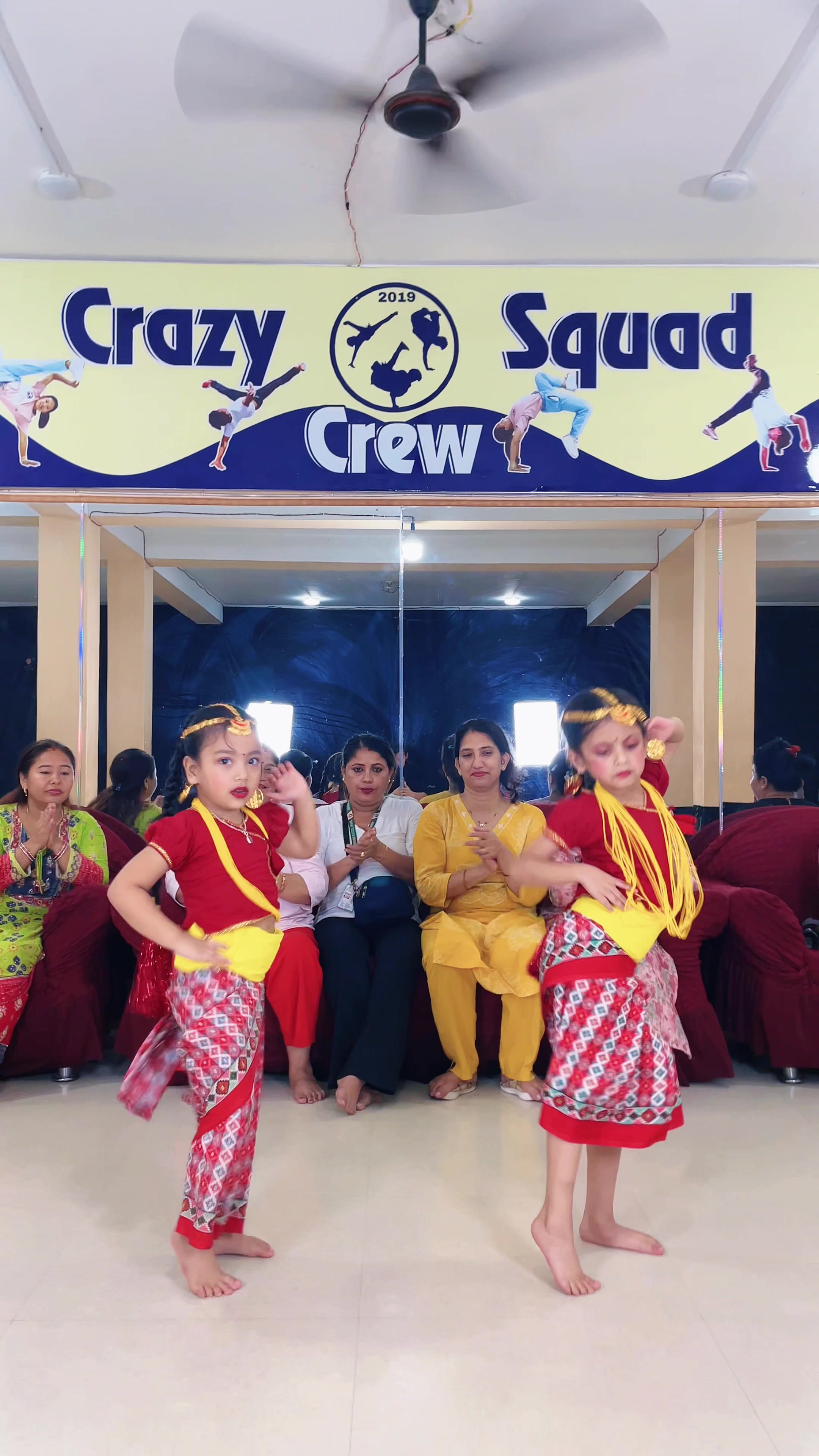 @Crazy Squad Crew