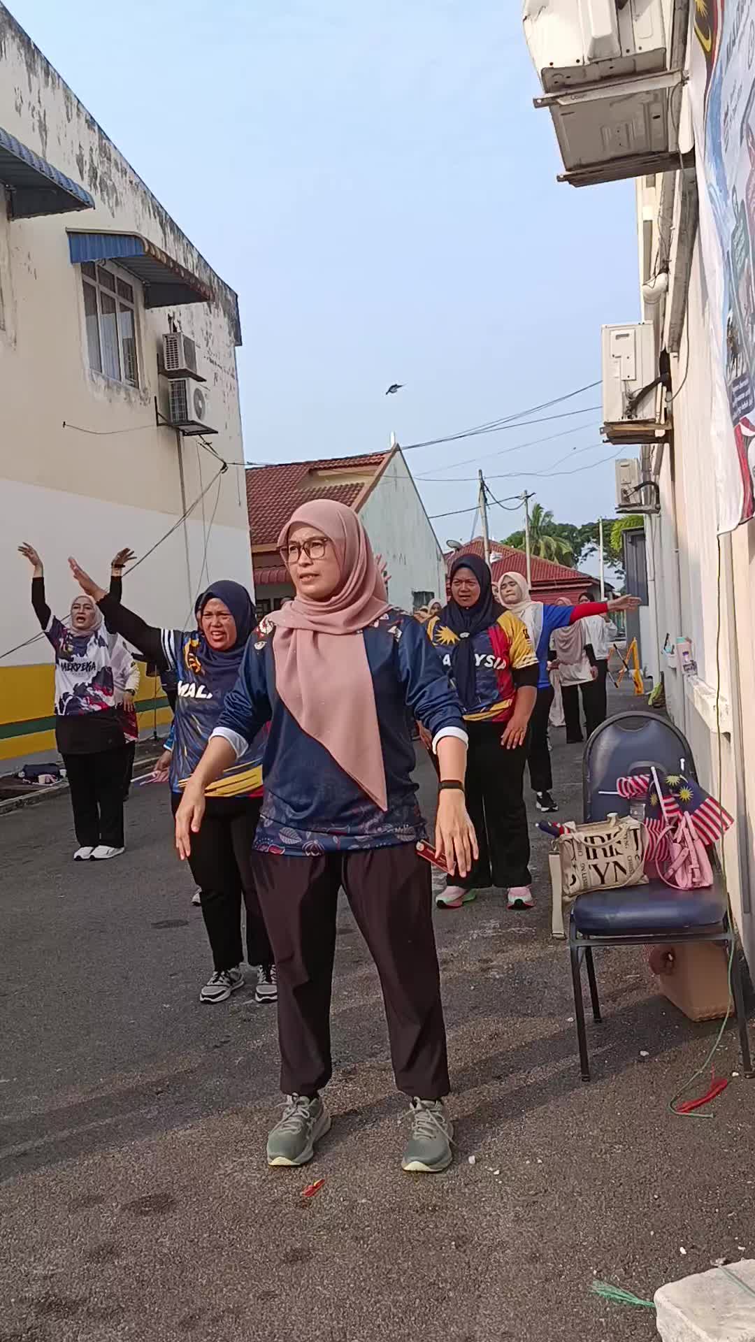 @BondaSeh